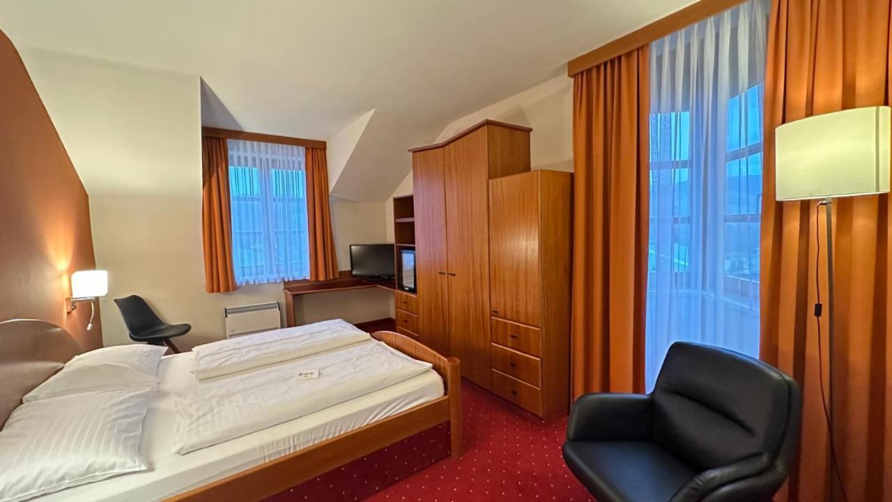 Vitalhotel Krainz Loipersdorf bei Fuerstenfeld Exterior photo