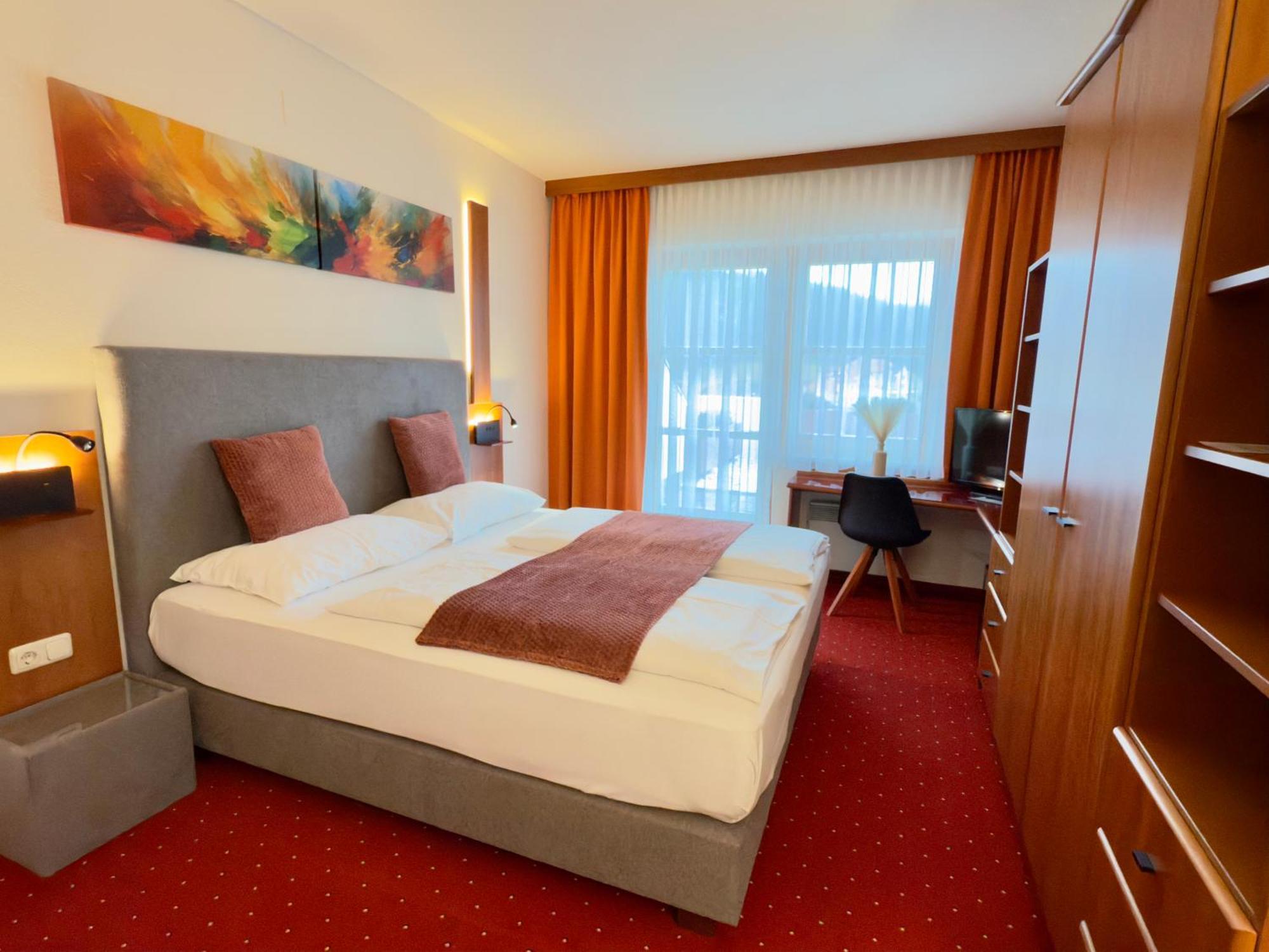 Vitalhotel Krainz Loipersdorf bei Fuerstenfeld Exterior photo