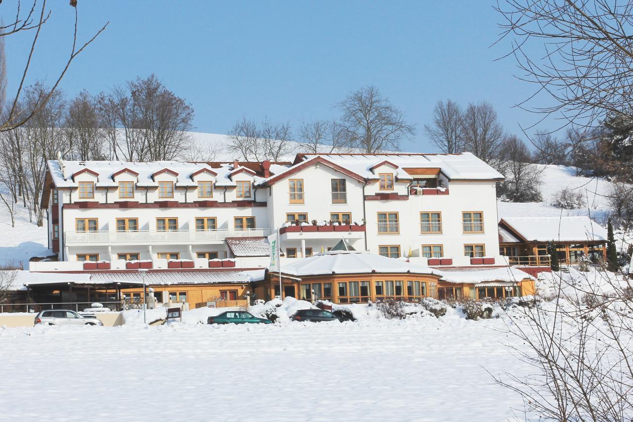Vitalhotel Krainz Loipersdorf bei Fuerstenfeld Exterior photo