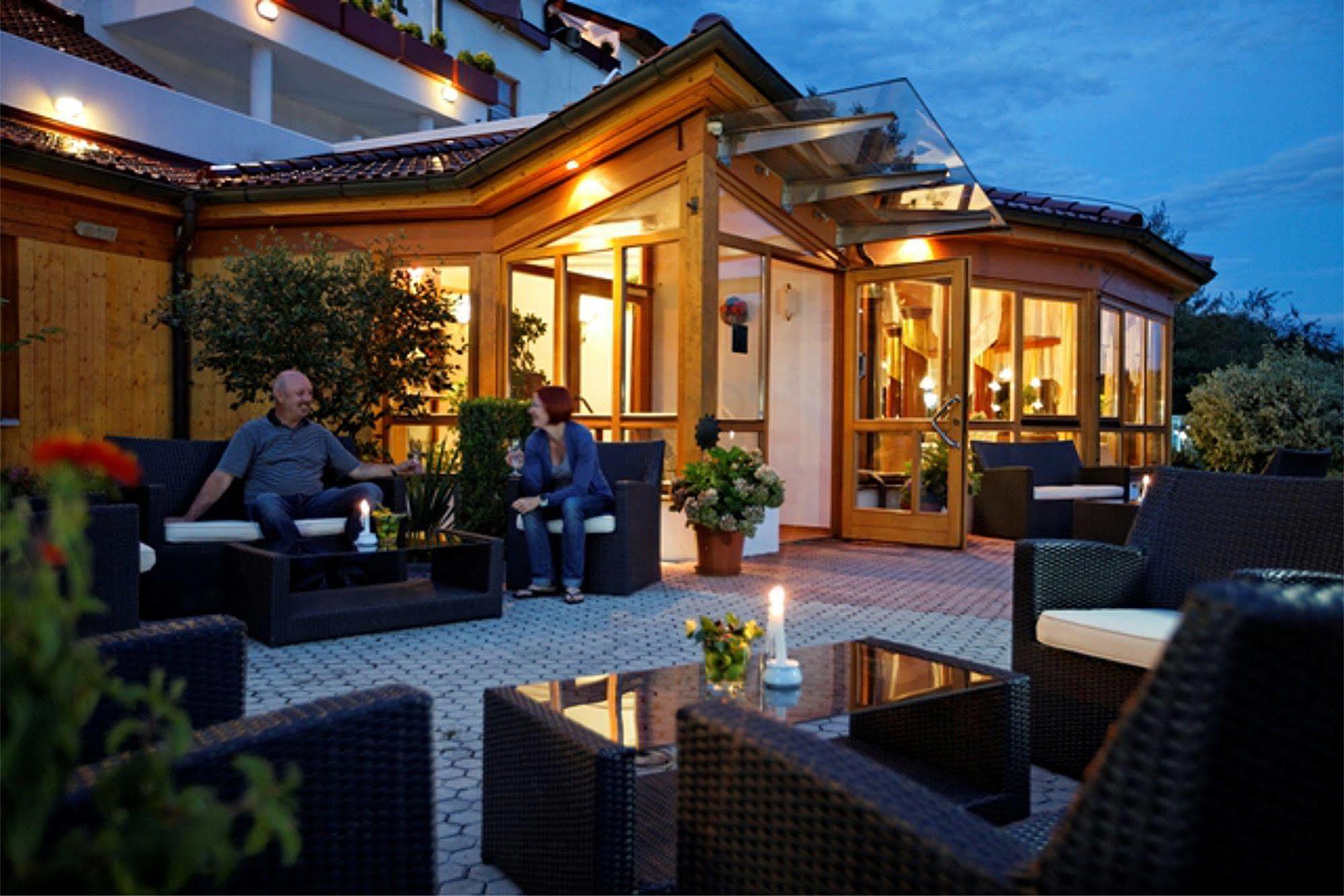 Vitalhotel Krainz Loipersdorf bei Fuerstenfeld Exterior photo